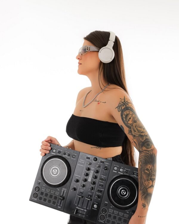 Dj Stefany Araújo - Image 3