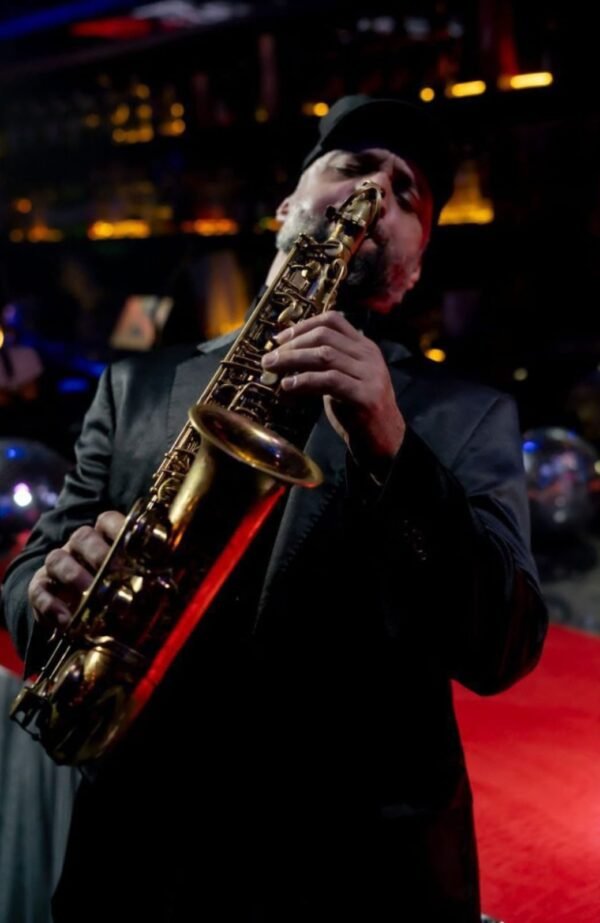 Saxofonista - Image 2